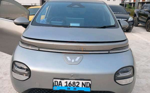 WULING Cloud