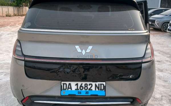 WULING Cloud