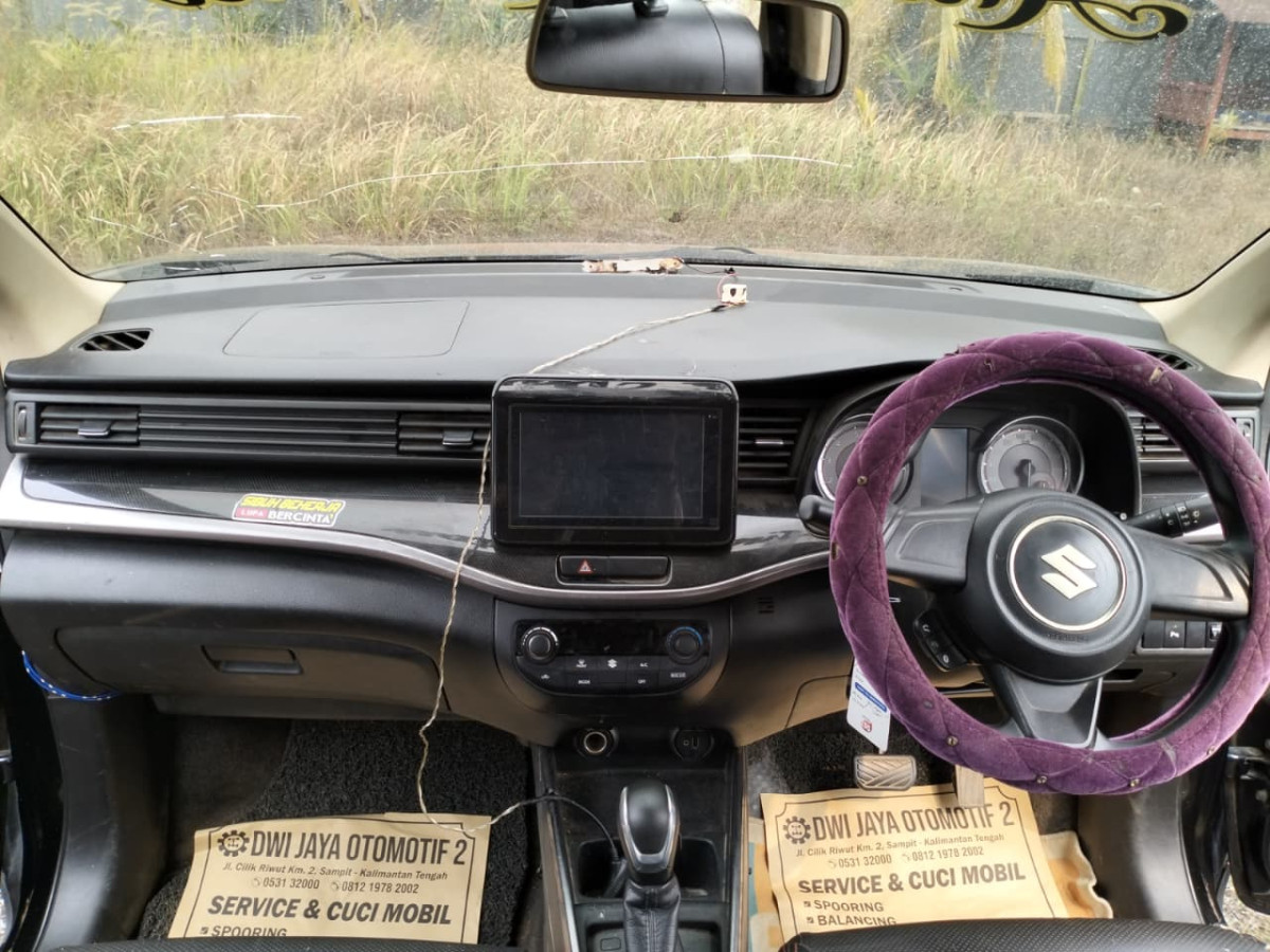 SUZUKI XL7