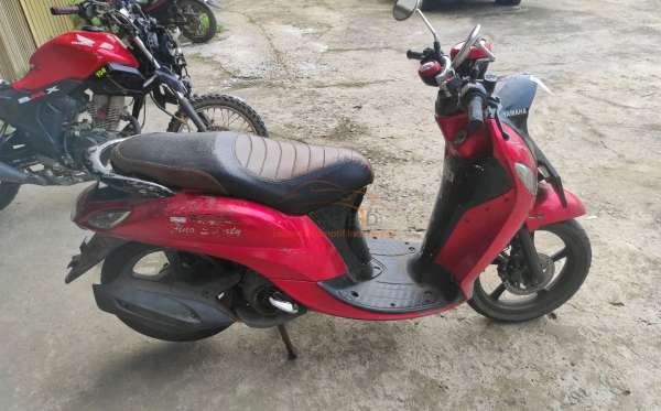 YAMAHA MIO FINO PREMIUM