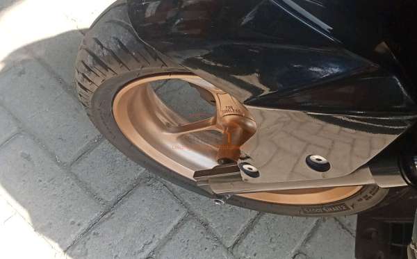 YAMAHA NMAX 155