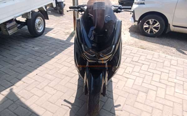 YAMAHA NMAX 155