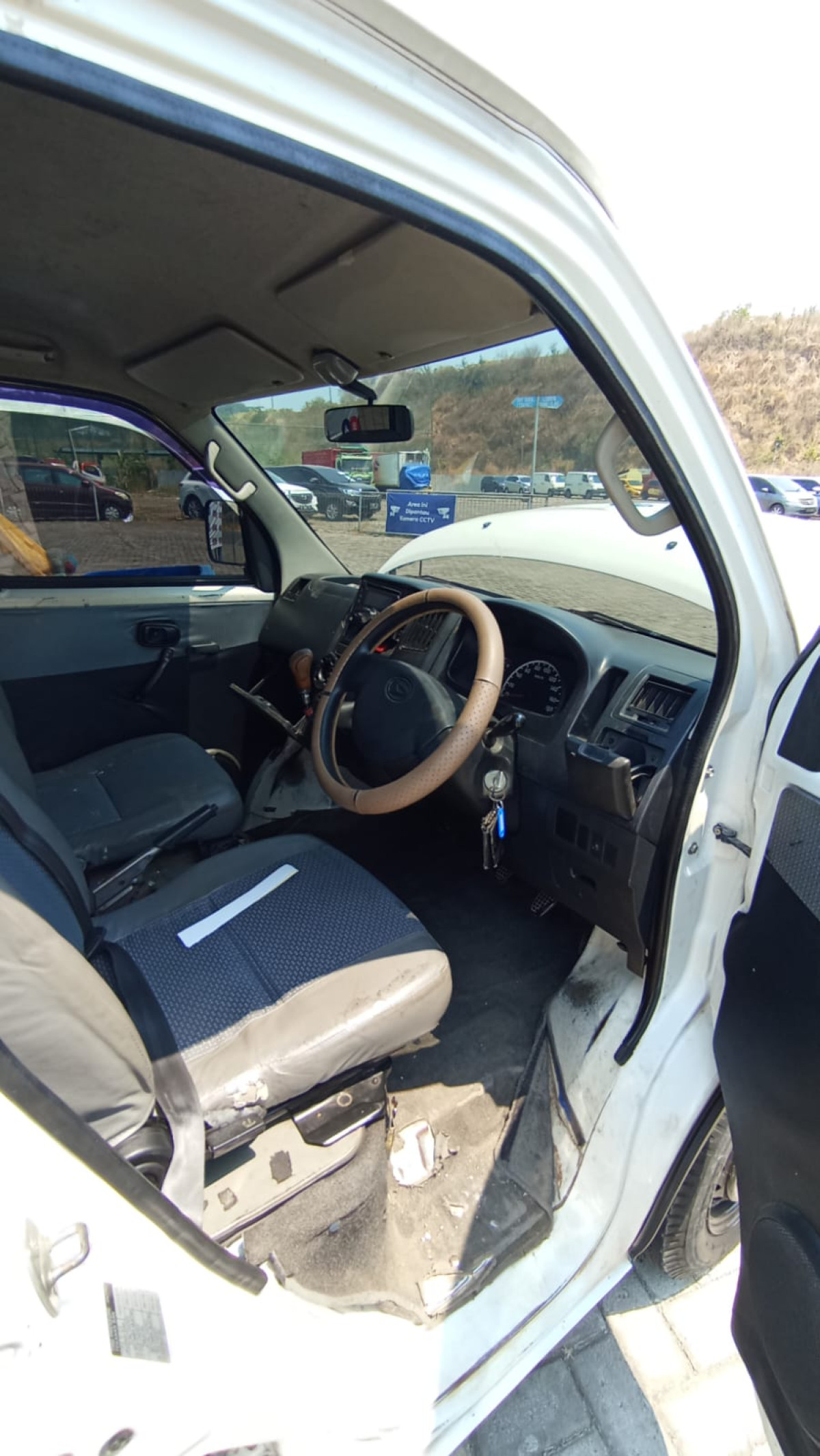 DAIHATSU GRAN MAX