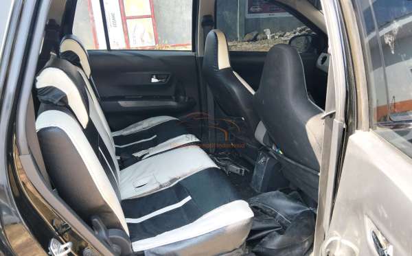 DAIHATSU SIGRA 1.2 R