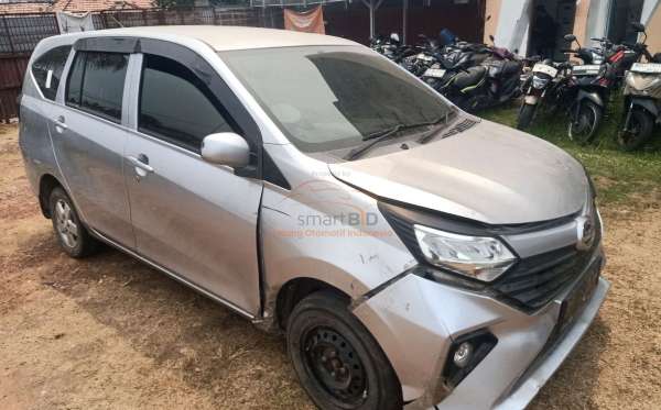 DAIHATSU SIGRA M