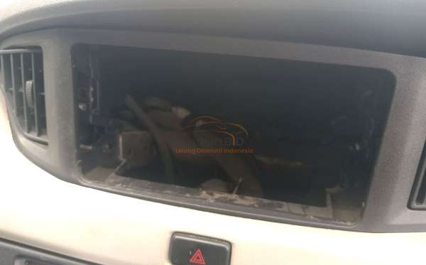 DAIHATSU SIGRA M