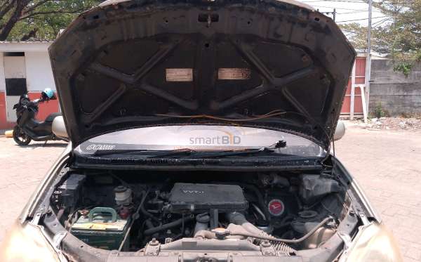 DAIHATSU XENIA