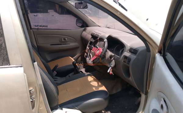 DAIHATSU XENIA