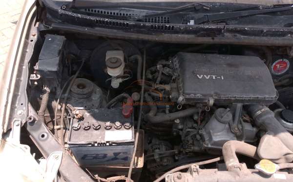 DAIHATSU XENIA