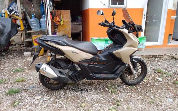 HONDA ADV 160 ABS