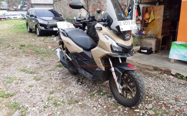 HONDA ADV 160 ABS