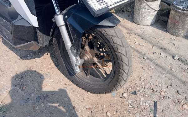 HONDA ADV