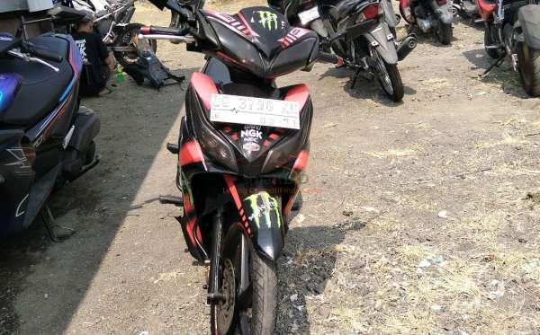 HONDA BLADE