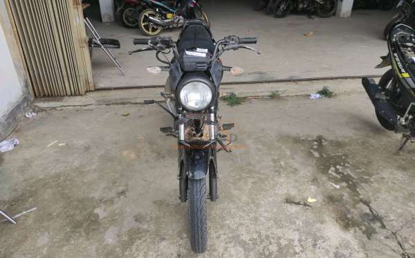 HONDA CB 150 Verza