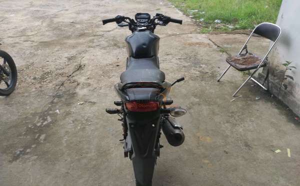 HONDA CB 150 Verza