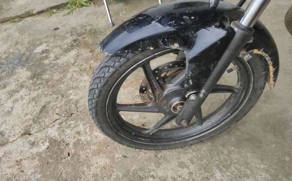 HONDA CB 150 Verza