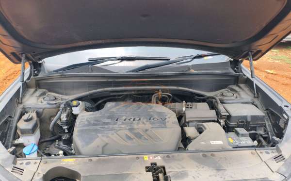 HYUNDAI LX2    CRDI