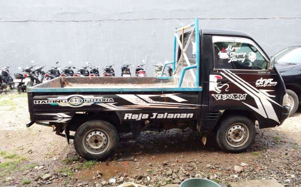 SUZUKI CARRY ST 150