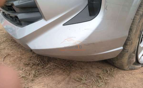 TOYOTA AVANZA