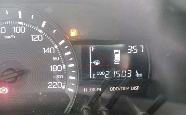 TOYOTA AVANZA