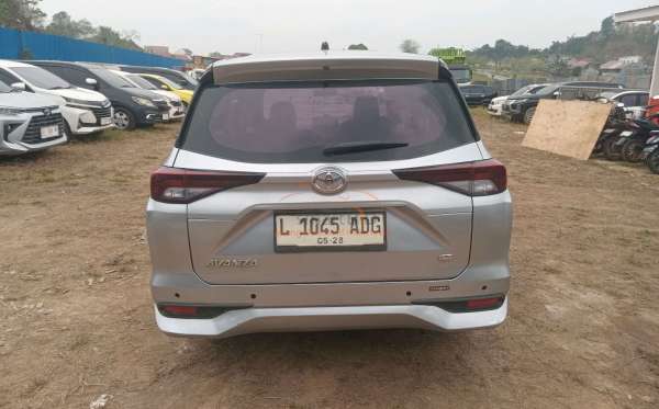 TOYOTA AVANZA