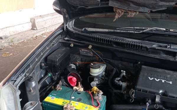 TOYOTA AVANZA