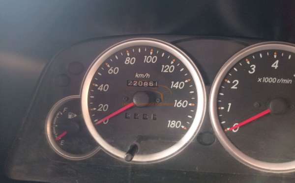 TOYOTA AVANZA