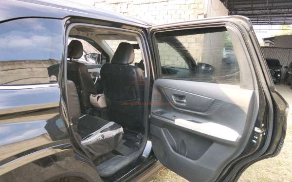TOYOTA AVANZA