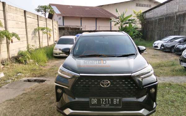TOYOTA AVANZA