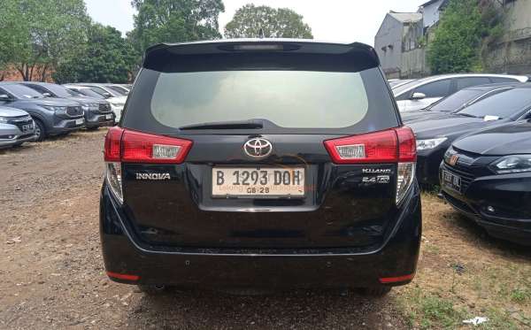 TOYOTA INNOVA 2.4 G
