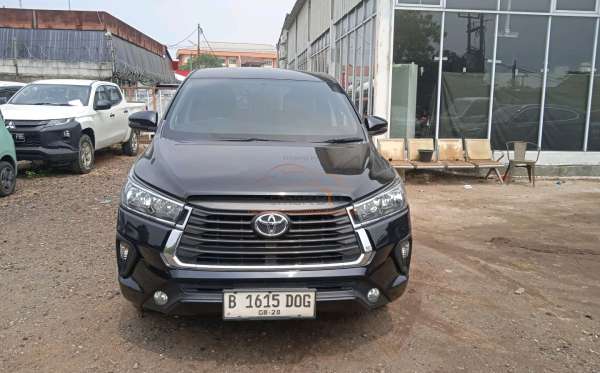 TOYOTA INNOVA 2.4 G
