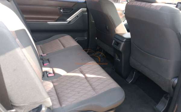TOYOTA INNOVA ZENIX G