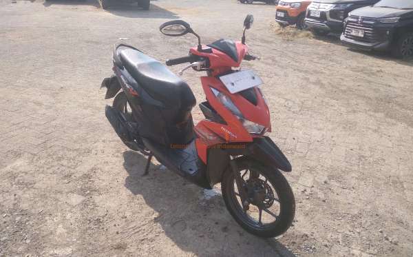 HONDA  BEAT