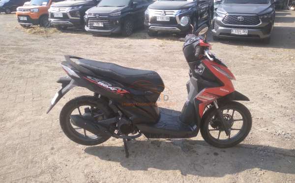 HONDA  BEAT