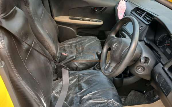 HONDA BRIO