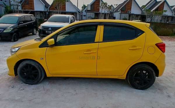 HONDA BRIO