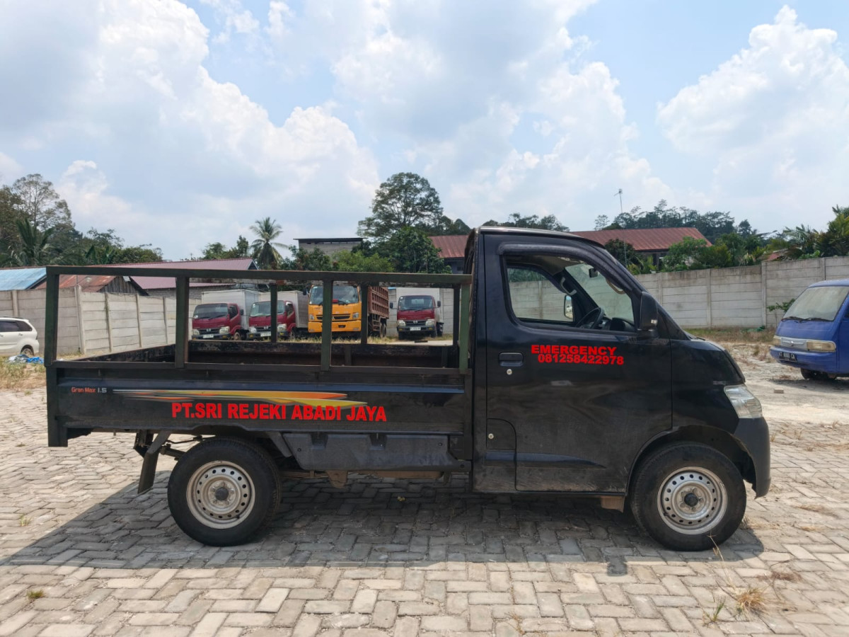 DAIHATSU GRAN MAX  PICK-UP