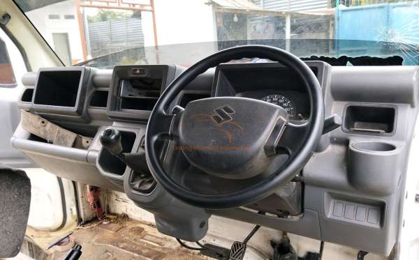 SUZUKI  CARRY  PU