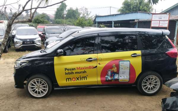 SUZUKI ERTIGA