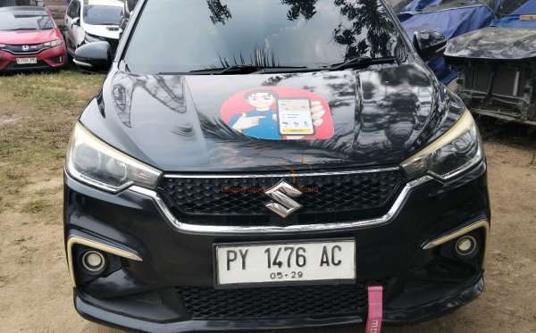 SUZUKI ERTIGA