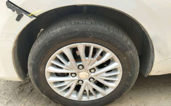 SUZUKI  ERTIGA