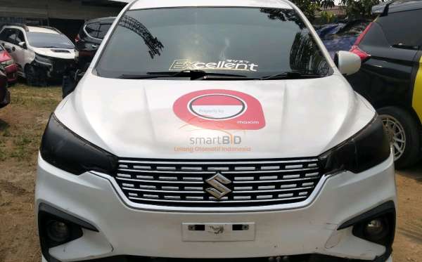 SUZUKI  ERTIGA