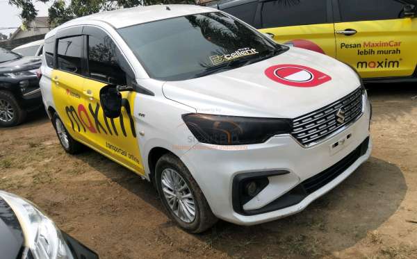 SUZUKI  ERTIGA