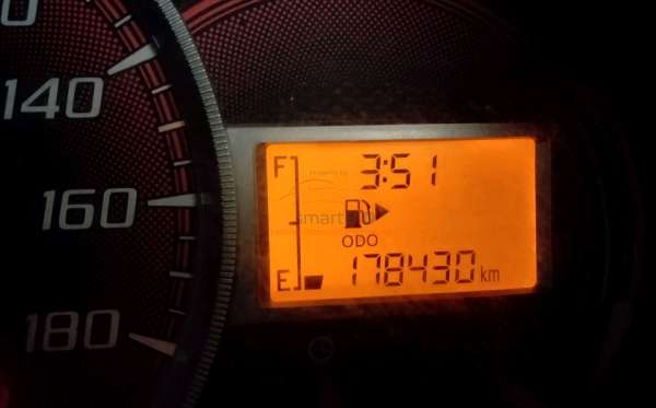 TOYOTA AVANZA