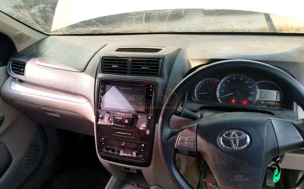 TOYOTA AVANZA 1.3 G