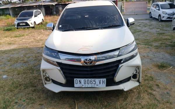 TOYOTA AVANZA 1.3 G