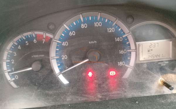 TOYOTA AVANZA 1.3 G