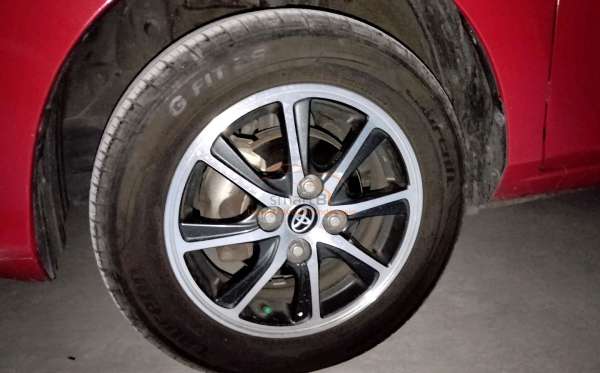 TOYOTA CALYA 1.2 E M/T