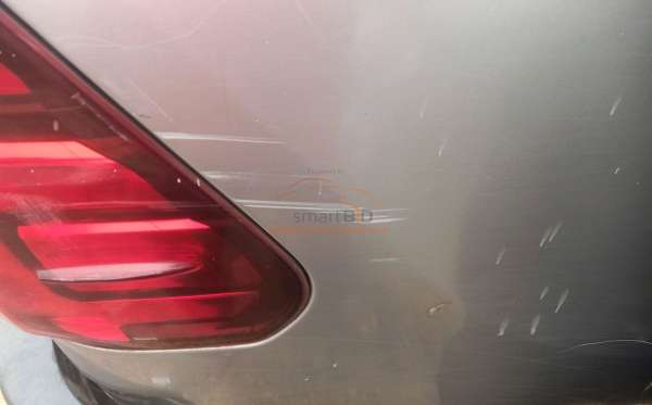 TOYOTA HILUX 2.4G DC 4X4