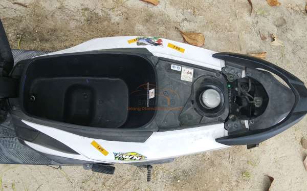 HONDA BEAT CBS FI CW